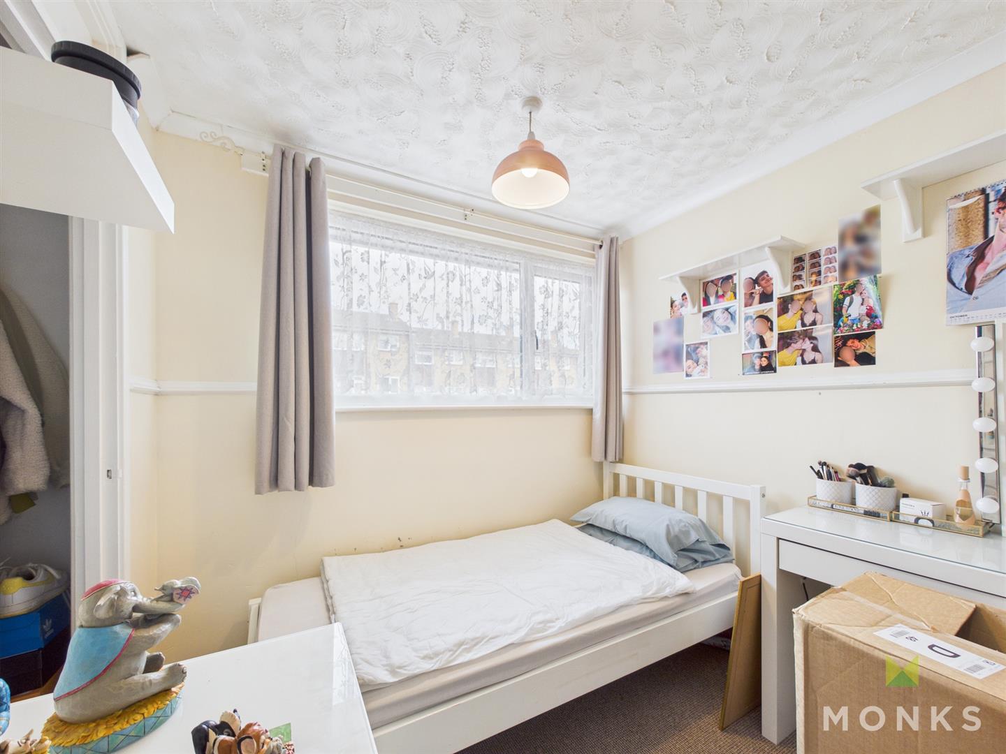 26 Bainbridge Green, Shrewsbury, SY1 3QS SSTC